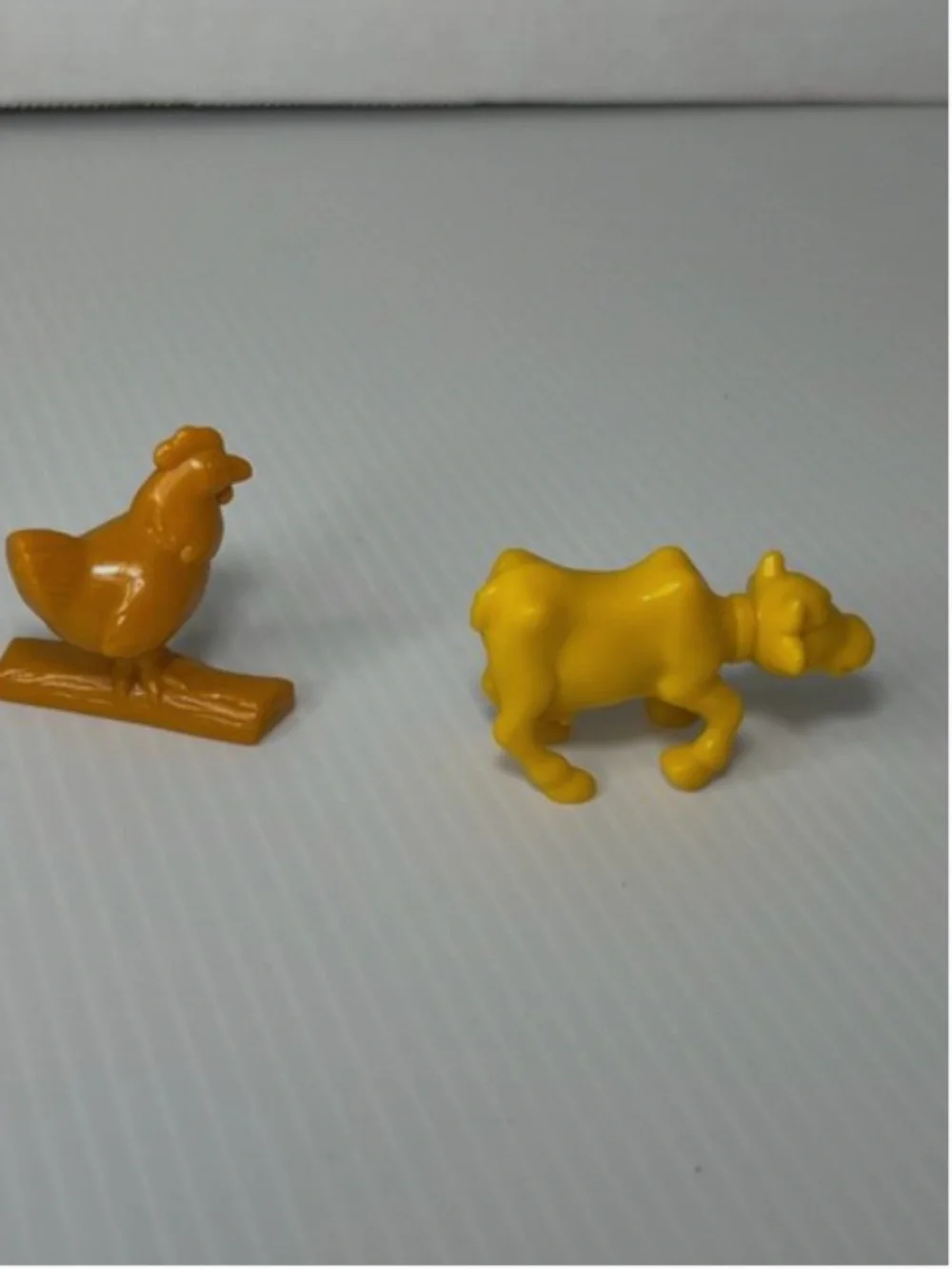 Disney Arco Farmer Mickey Playset Cow and Chicken Lot 2 - Picture 3 of 5